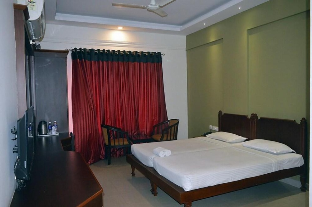 Room image 5